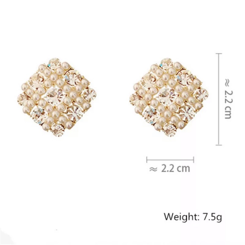 🌟 Gold Elegant Square Pearl Crystals Stud Earrings - Picture 6 of 8